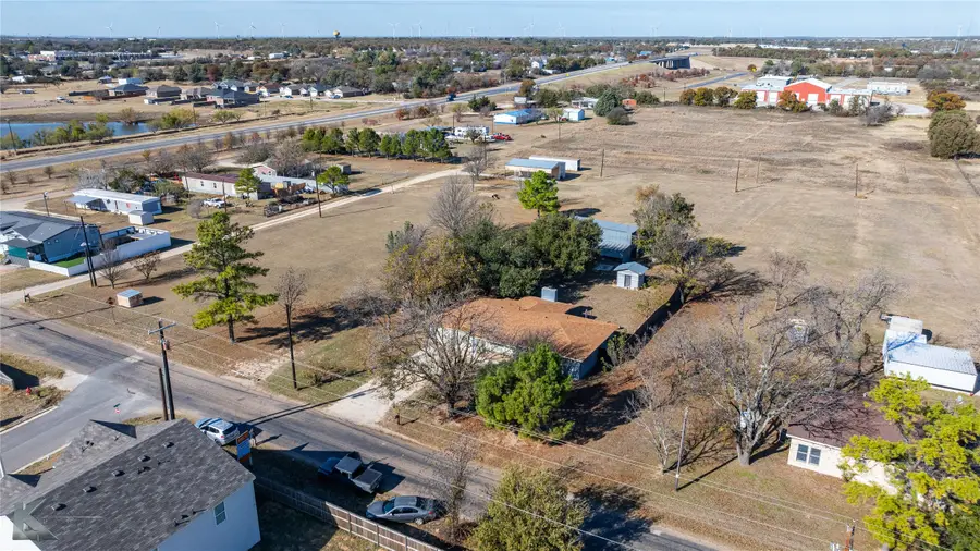 812 Sunset Drive, Clyde, TX 79510 - Image #2