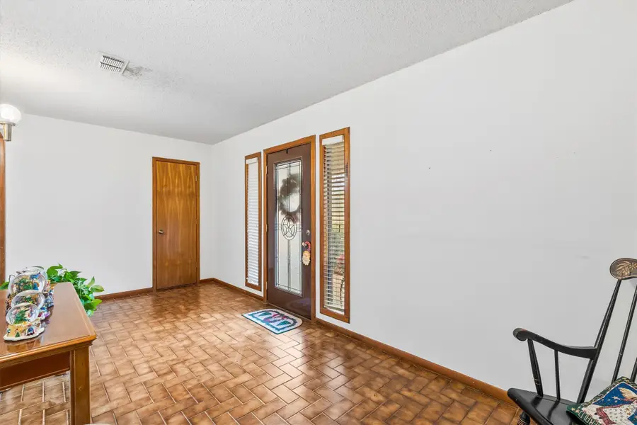 130 Merriman Parkway, Sherman, TX 75090 - Image #3