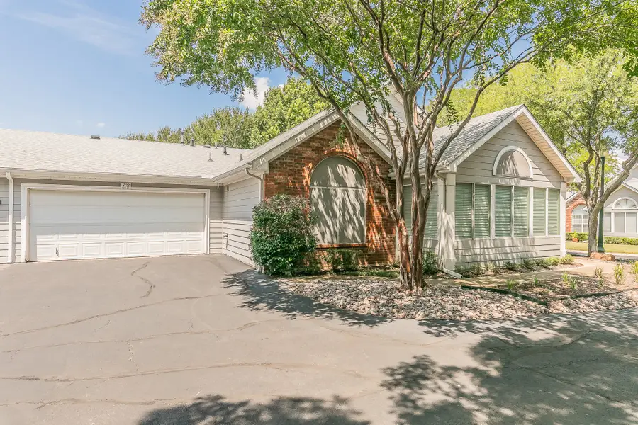 803 Cara Lane, Arlington, TX 76012 - Image #3