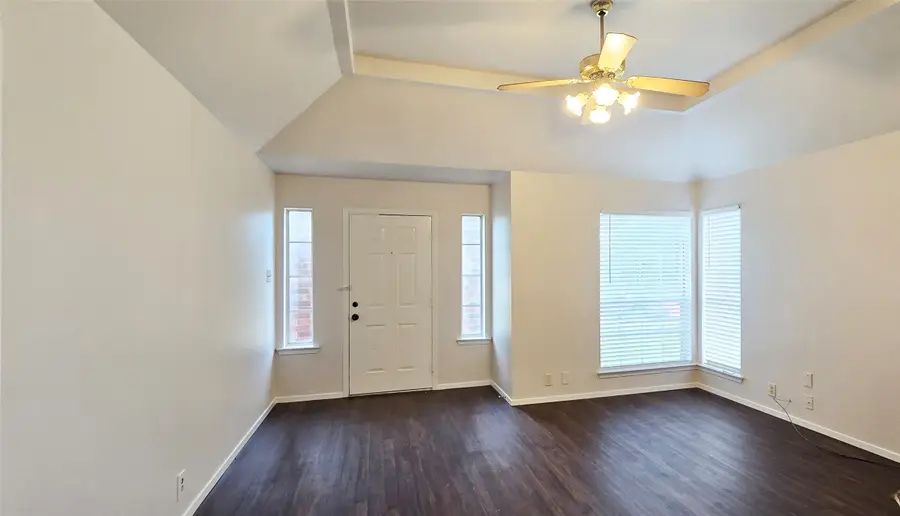 510 E Stone Circle, Wylie, TX 75098 - Image #2