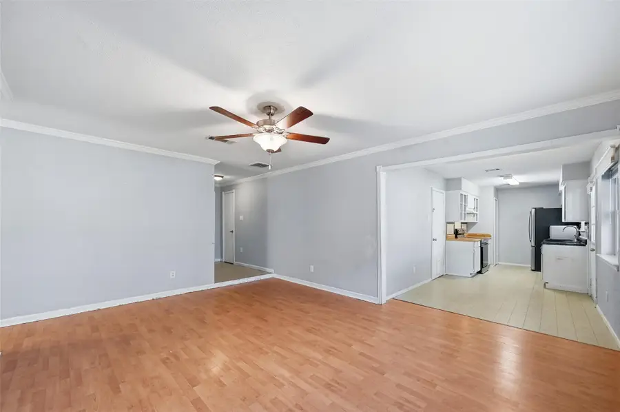 521 Greencove Drive, Garland, TX 75040 - Image #2