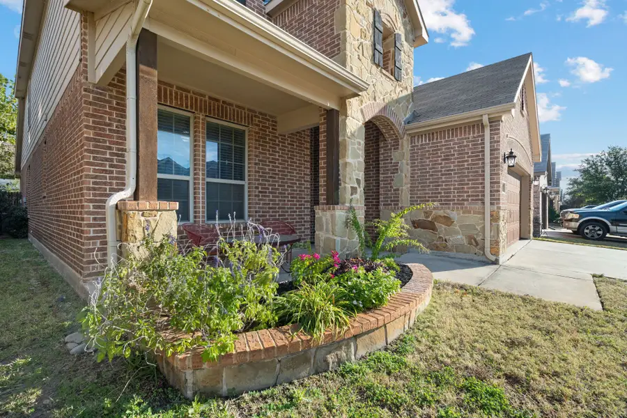 5640 Spirit Lake Drive, Fort Worth, TX 76179 - Image #3