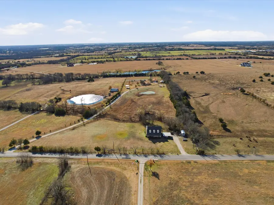 8402 County Road 501, Blue Ridge, TX 75424 - Image #2