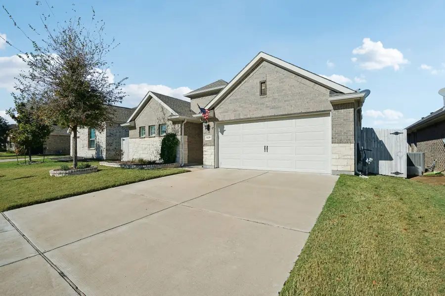 6120 Fall Creek Lane, Fort Worth, TX 76123 - Image #2