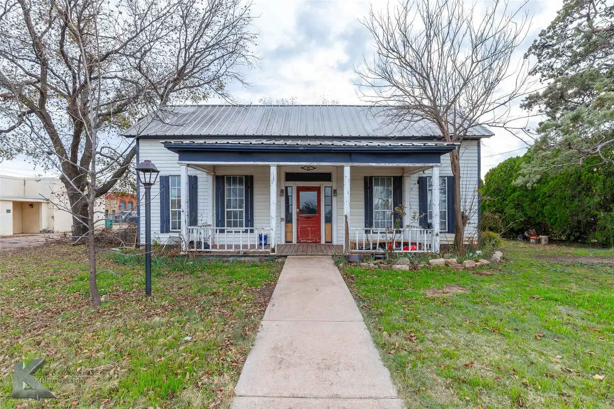 141 W 3rd Street, Baird, TX 79504 - Image #1