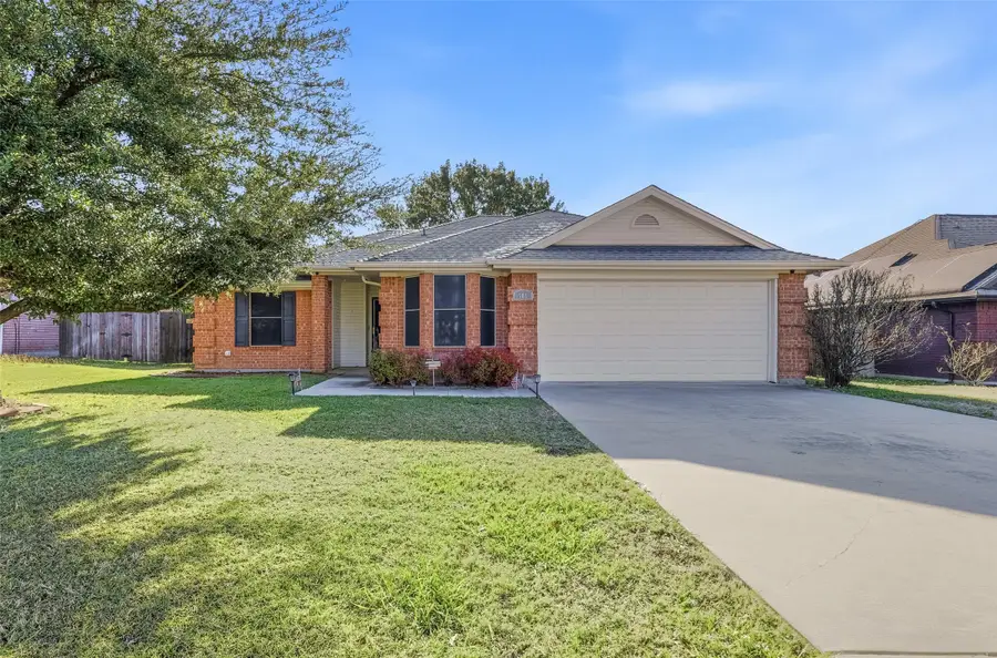 508 Arbor Lane, Burleson, TX 76028 - Image #2