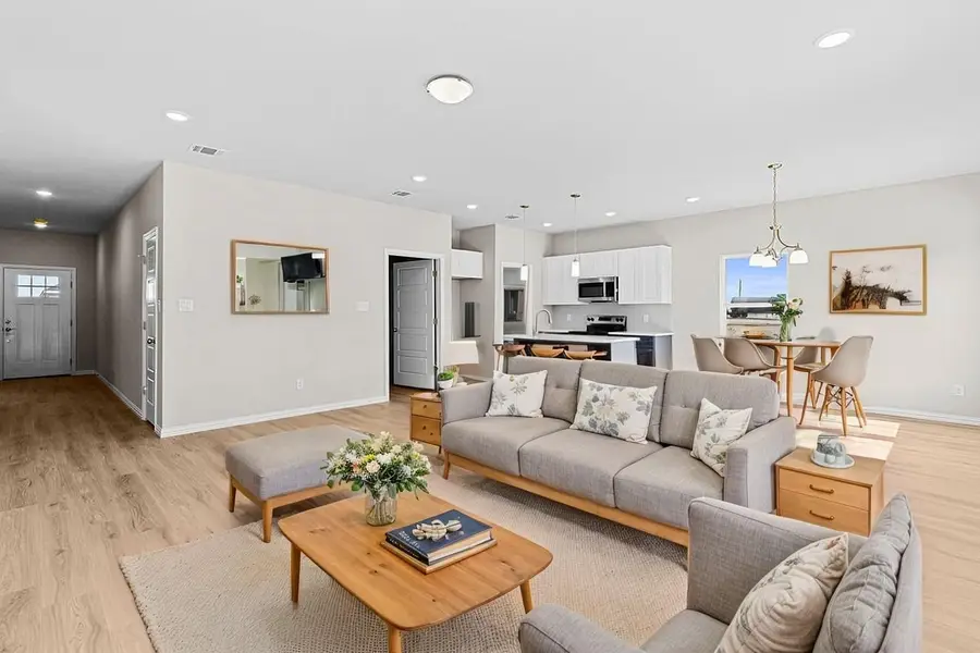 209 Lead Creek Drive, Fort Worth, TX 76131 - Image #3