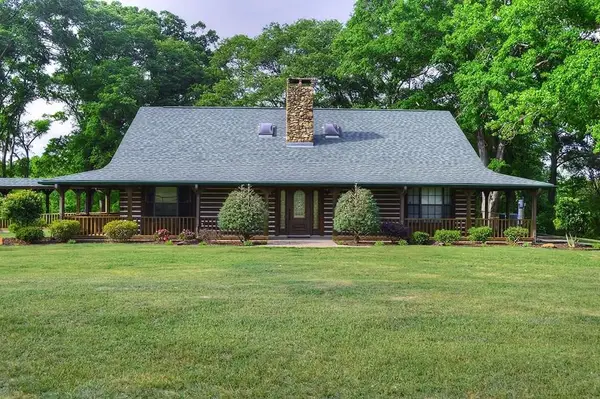 1765 Crabapple, Big Sandy, TX 75755