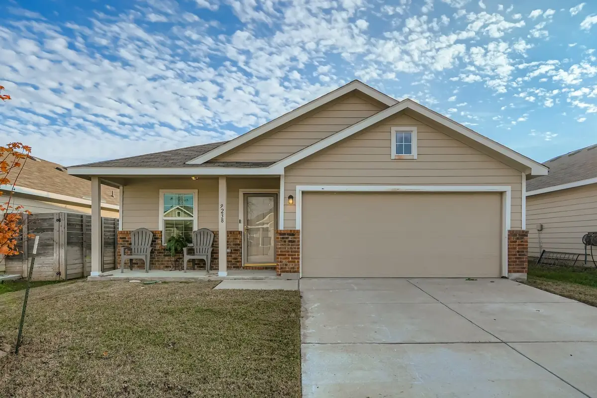 9238 Summerlee Street, Dallas, TX 75227 - Image #1