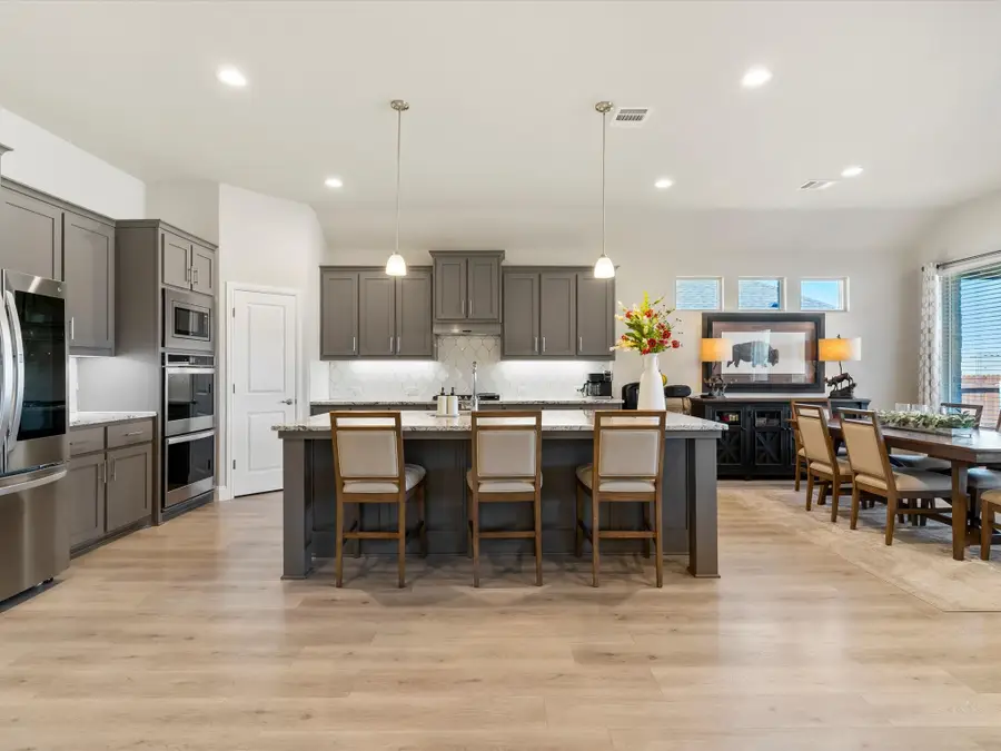 916 Nellie Drive, Mansfield, TX 76063 - Image #3