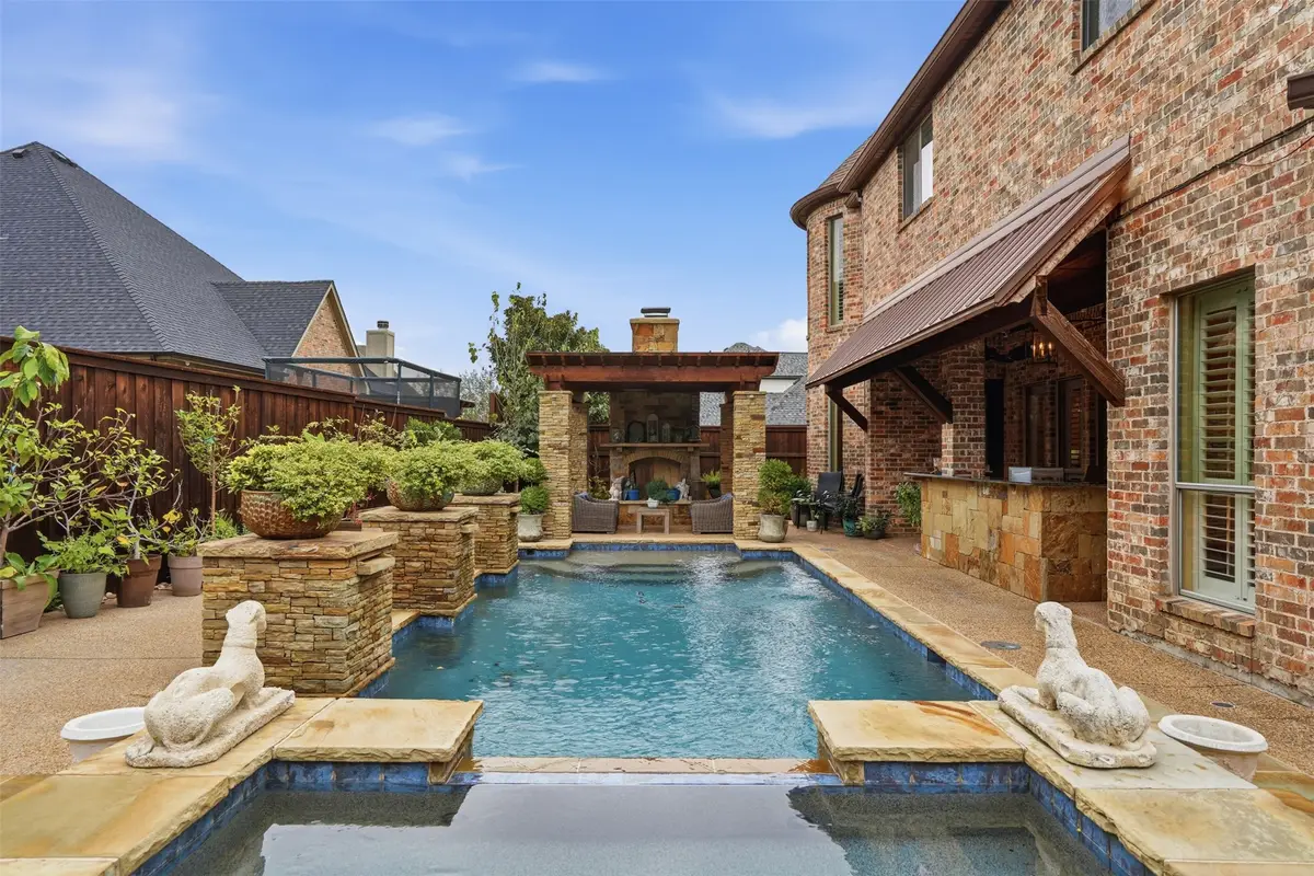 2217 Canterbury Drive, Mansfield, TX 76063 - Image #1