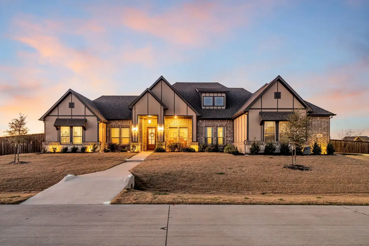 311 Lakota Parkway, Waxahachie, TX 75165 - Image #1