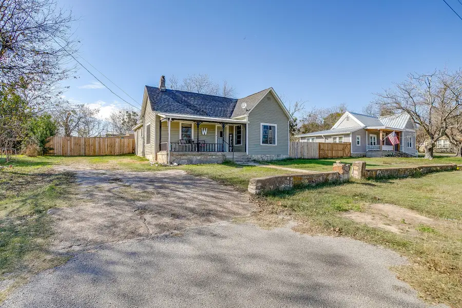 610 N Mesquite Street, Hico, TX 76457 - Image #2