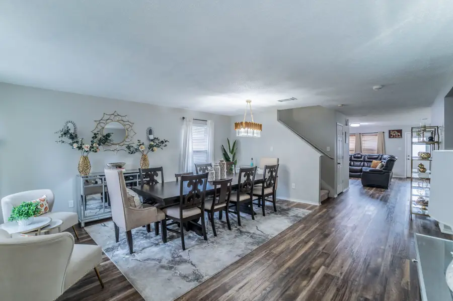 105 Forest Park Lane, Red Oak, TX 75154 - Image #2