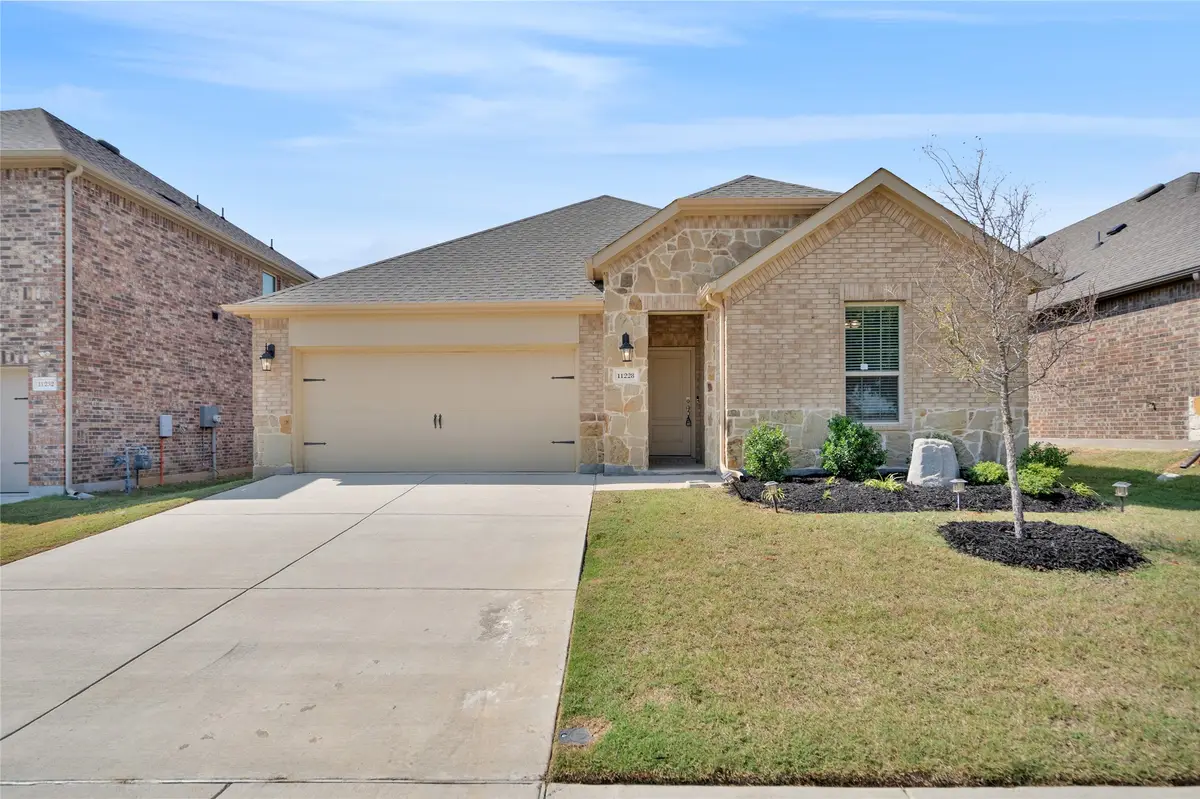 11228 Ponderosa Trail, Aubrey, TX 76227 - Image #1