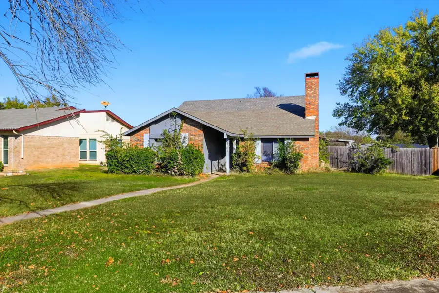 1705 Redbird Circle, Lewisville, TX 75067 - Image #3