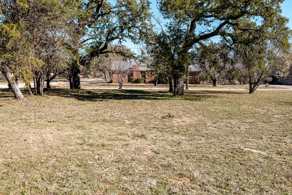316 N Dixie Street, Eastland, TX 76448