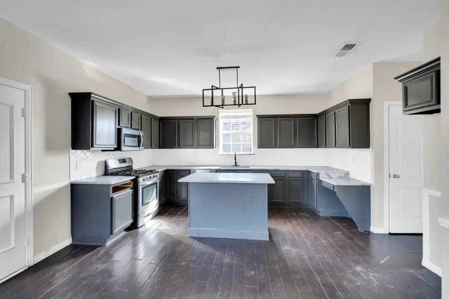 613 Fern Drive, Desoto, TX 75115 - Image #2