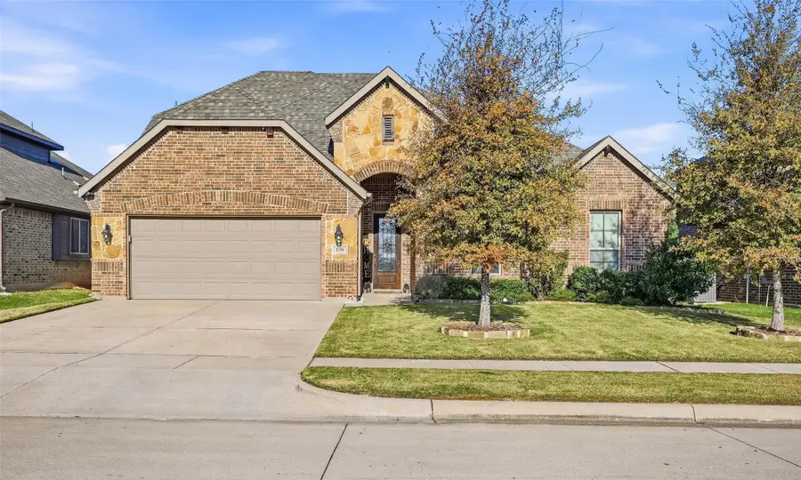 1756 Laramie Lane, Burleson, TX 76028 - Image #3