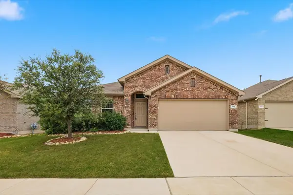 445 Pollyann Trail, Fort Worth, TX 76052