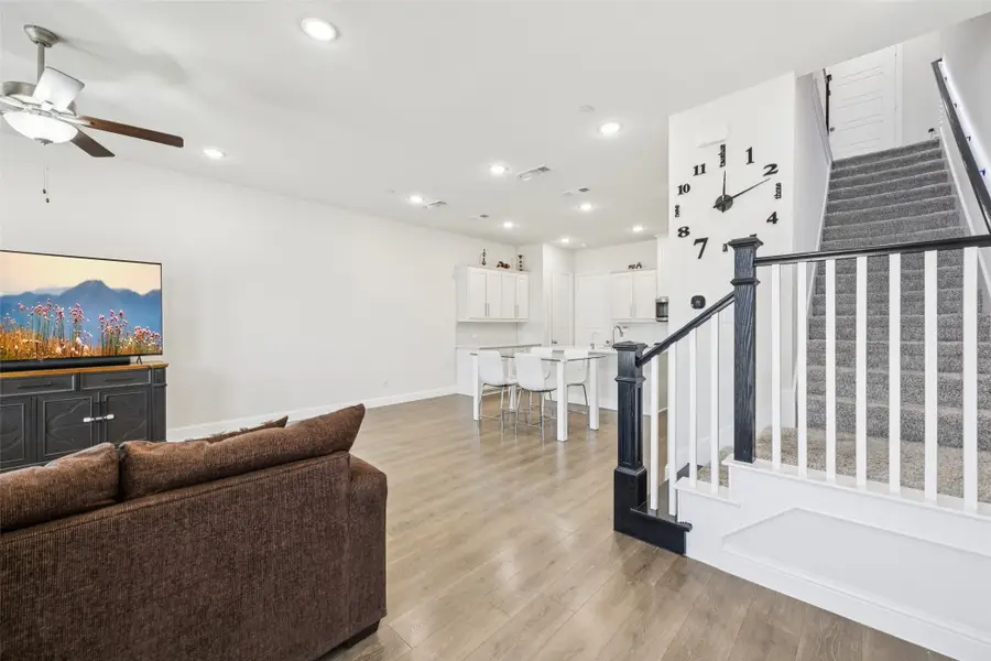 12986 Jk Ojha Street, Farmers Branch, TX 75234 - Image #3