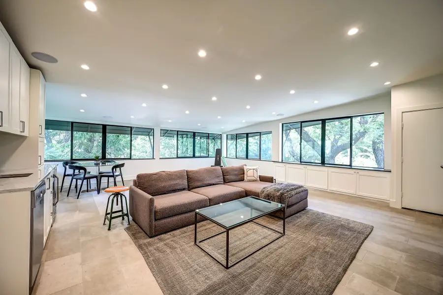 3606 Prescott Avenue, Dallas, TX 75219 - Image #2