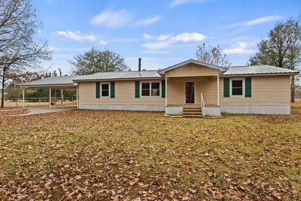 2638 SE County Road 4115, Mount Vernon, TX 75457