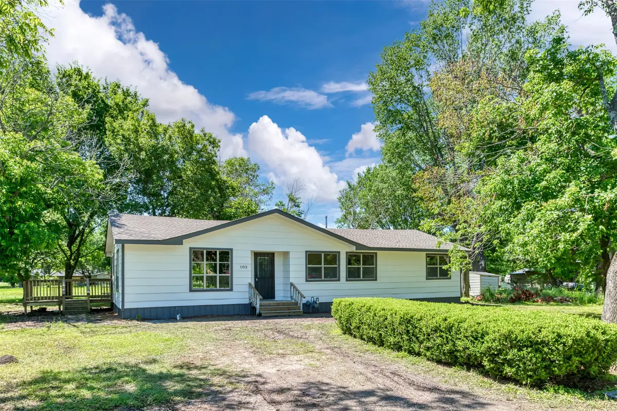 103 Ivy Street, Goodlow, TX 75144 - Image #1