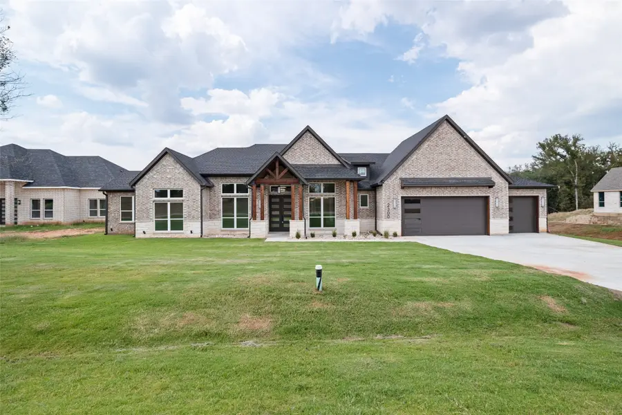 2300 Candlestick Drive, Granbury, TX 76049 - #2