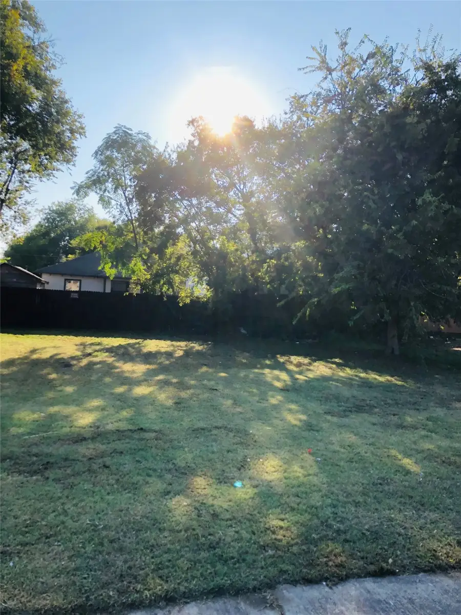 2719 Cross Street, Dallas, TX 75210 - Image #2