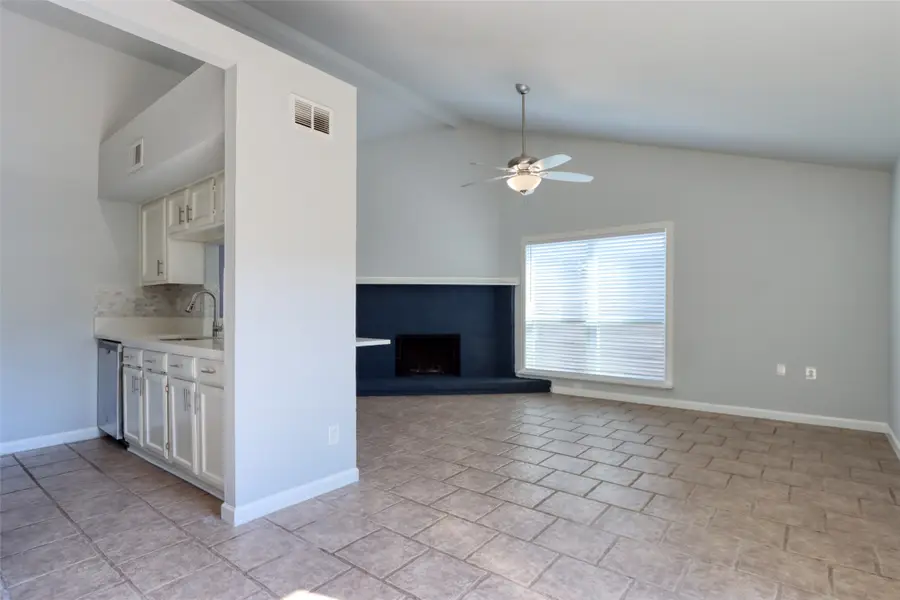 4514 Jenkins Street, The Colony, TX 75056 - Image #3