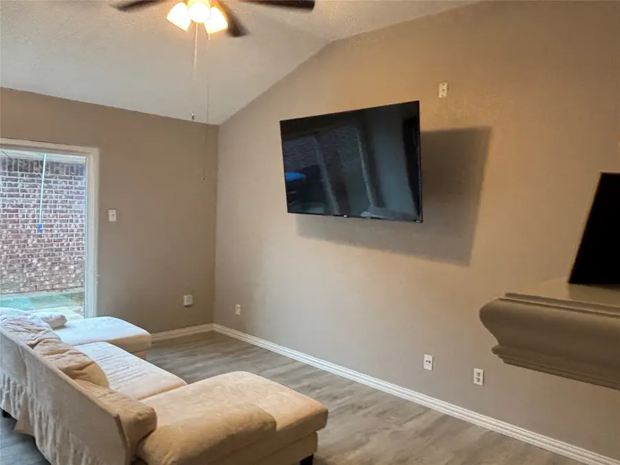 1504 Horncastle Street, Fort Worth, TX 76134 - Image #3