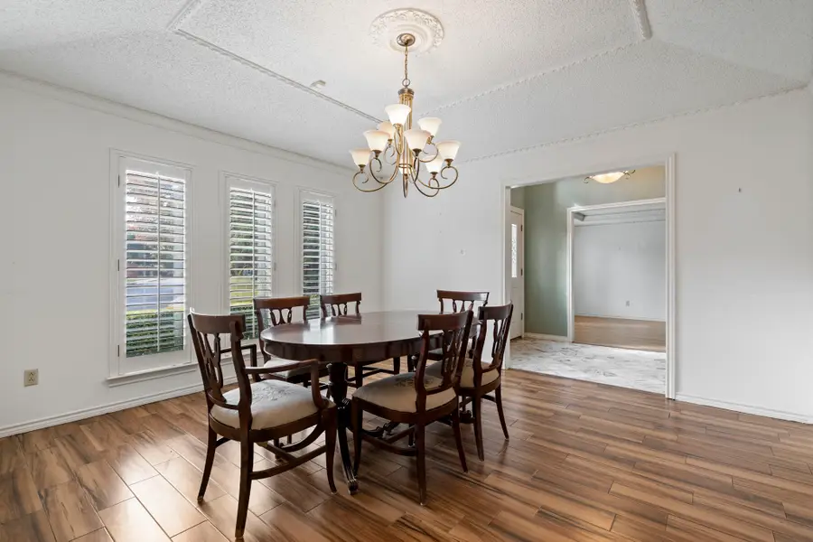 6415 Barkwood Lane, Dallas, TX 75248 - Image #3