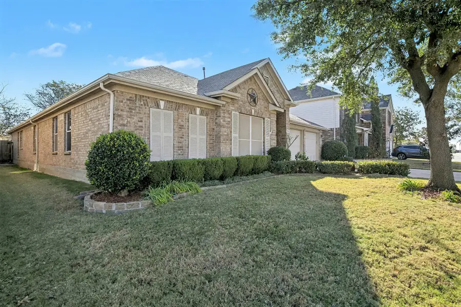 4900 Breezewind Lane, Fort Worth, TX 76123 - Image #3