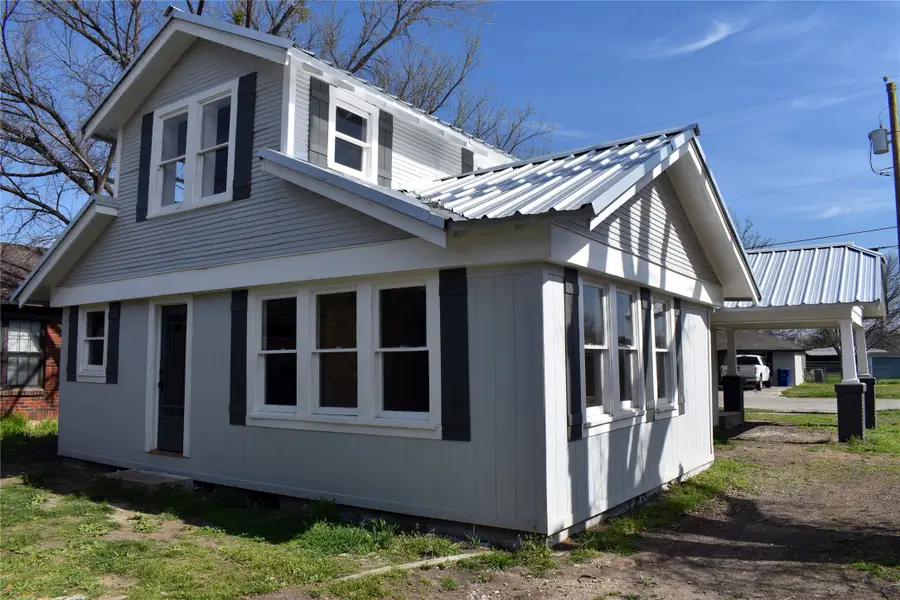 2703 1st Street, Brownwood, TX 76801 - Image #2