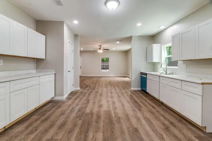 562 1st Street Sw, Paris, TX 75460 - Image #2