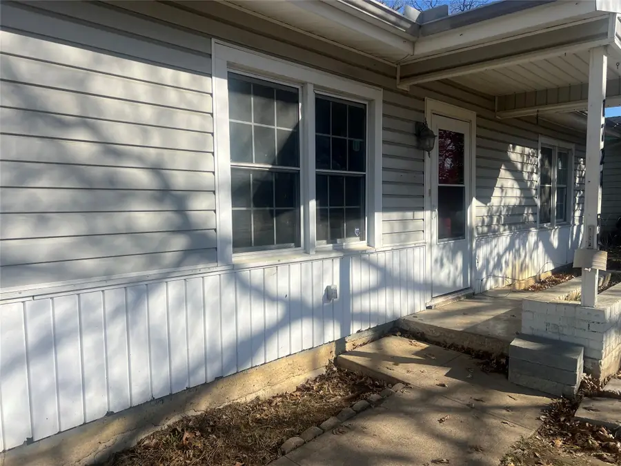 1721 Jocyle Street, Arlington, TX 76010 - Image #3