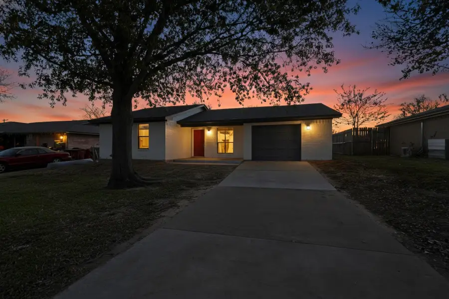 709 Oak Grove Lane, Royse City, TX 75189 - Image #2