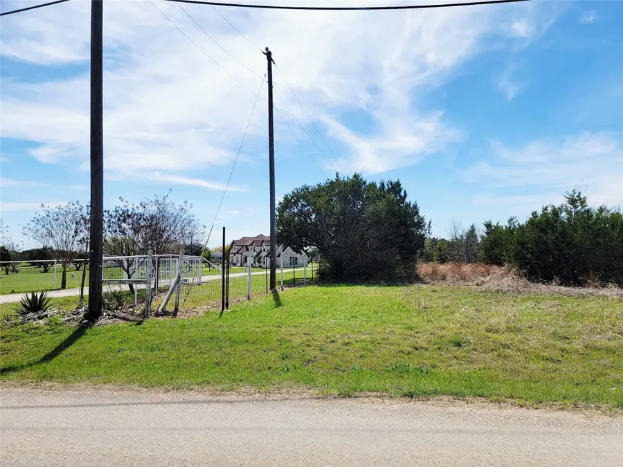 9001 Hilltop Drive, Cleburne, TX 76033 - #3