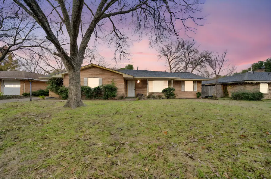 1320 Apache Street, Arlington, TX 76012 - Image #2