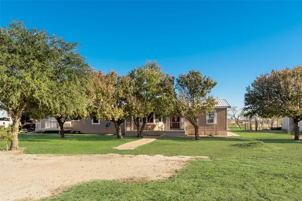 3510 Cattle Drive, Venus, TX 76084