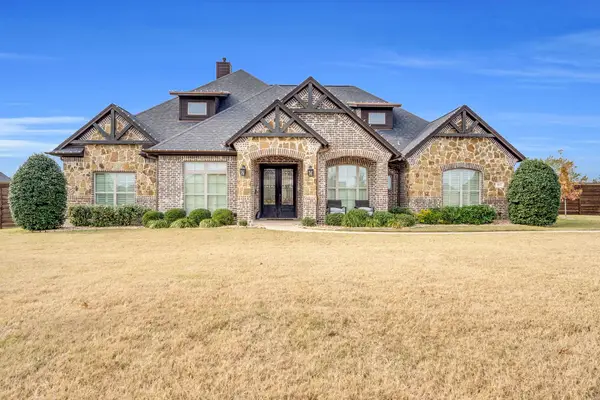 5811 Limestone Lane, Midlothian, TX 76065