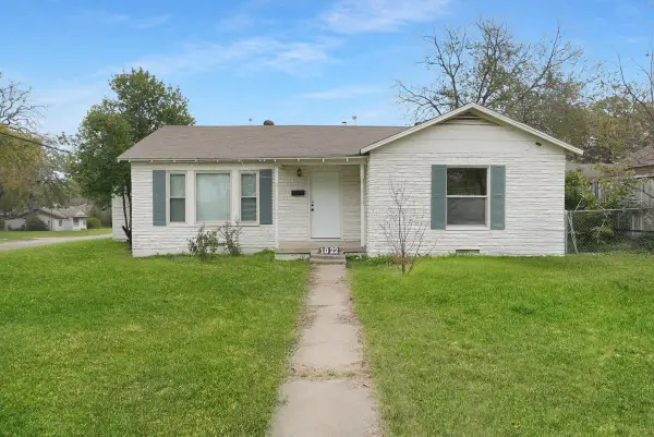 1022 Churchill Road, Fort Worth, TX 76114