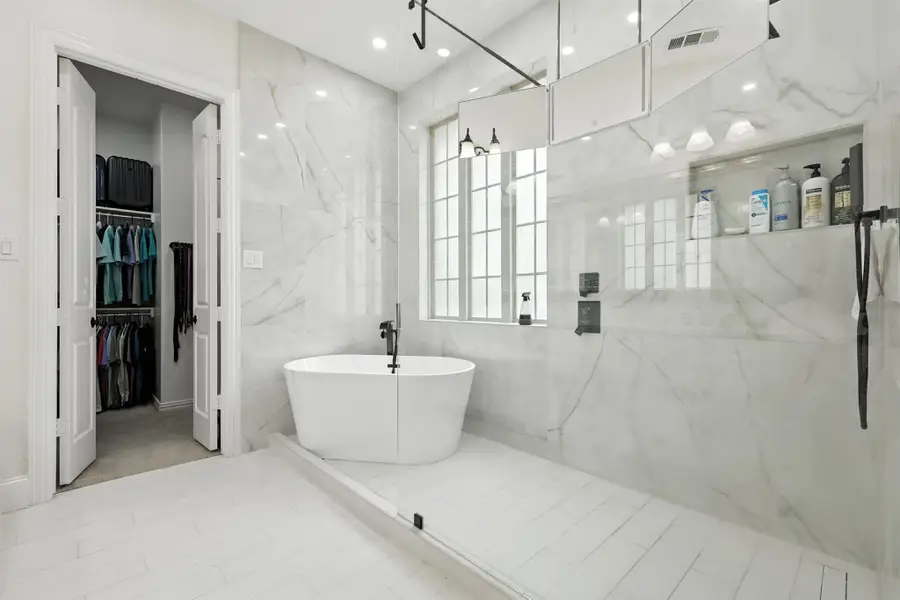 628 Four Stones Boulevard, Lewisville, TX 75056 - Image #3