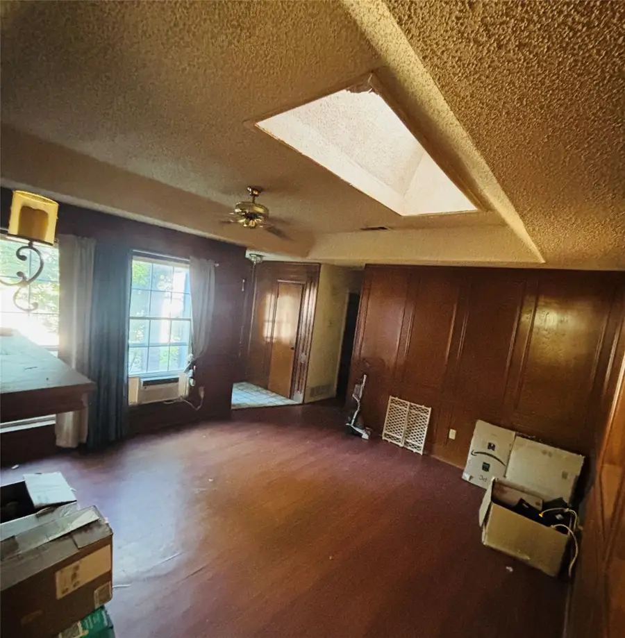 2224 Brigadoon Court, Arlington, TX 76013 - Image #2