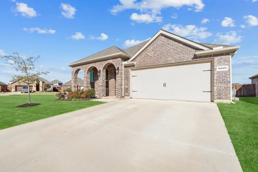 3260 Hunters Glen Drive, Aubrey, TX 76227 - #3