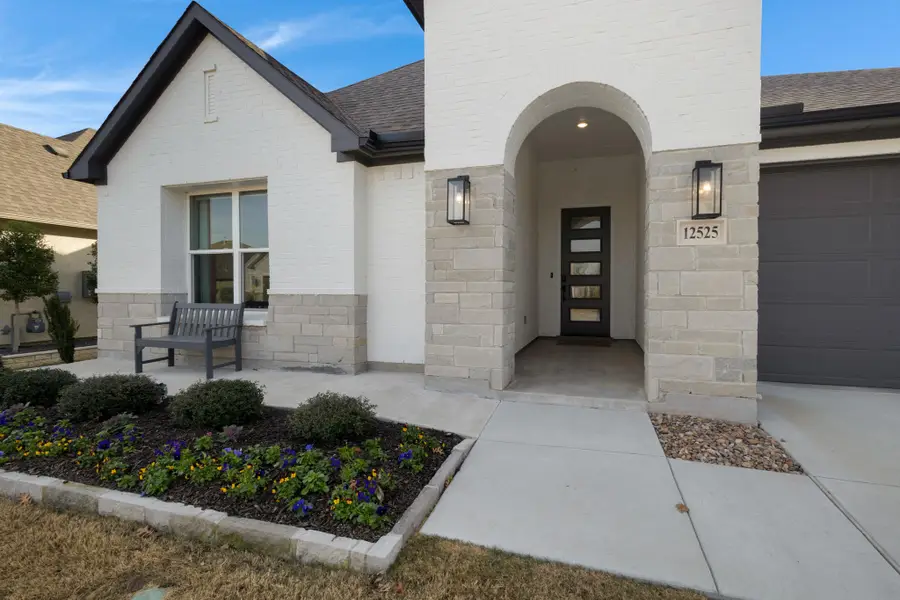 12525 Copper Ore, Denton, TX 76207 - Image #2