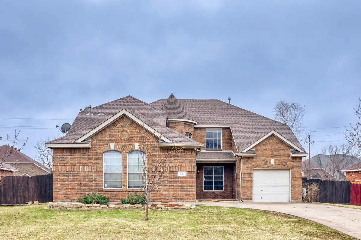 5747 Appalossa Drive, Grand Prairie, TX 75052 - Image #1