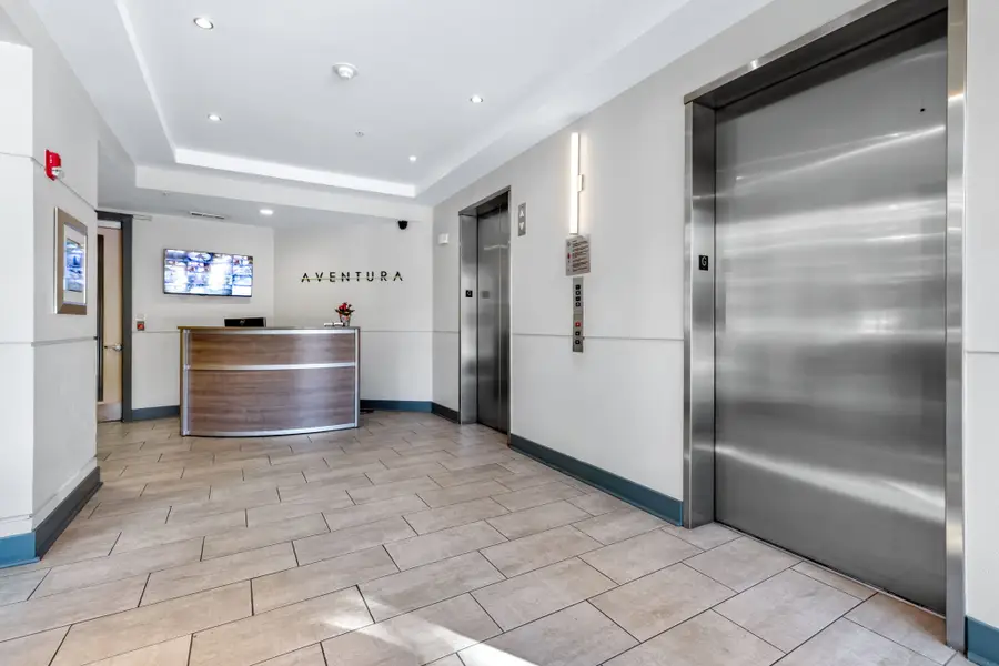 5055 Addison Circle #733, Addison, TX 75001 - Image #2