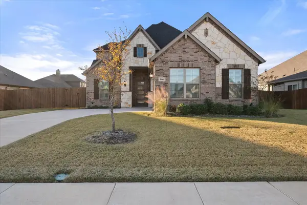 806 Monza Drive, Midlothian, TX 76065